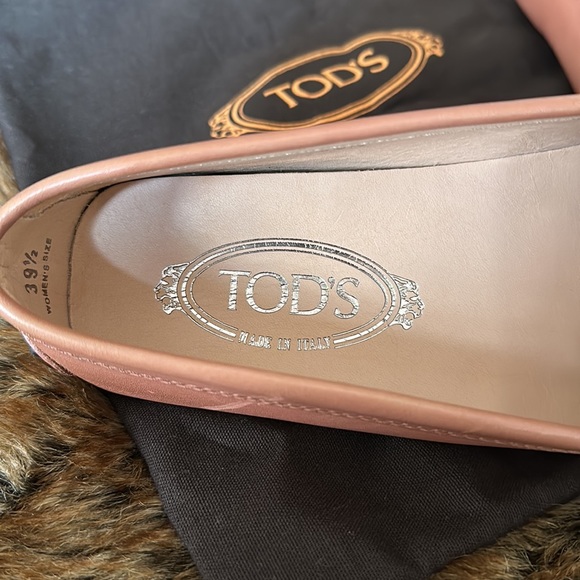 Tod's Pink Leather Loafers - Picture 10 of 11